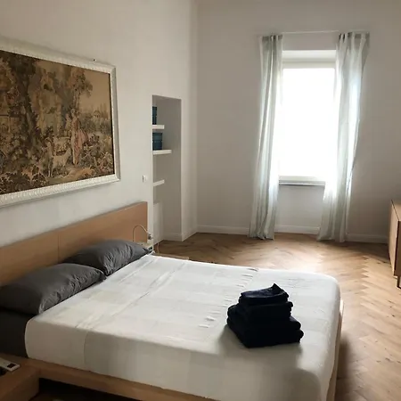 Apartamento Sonnino House *